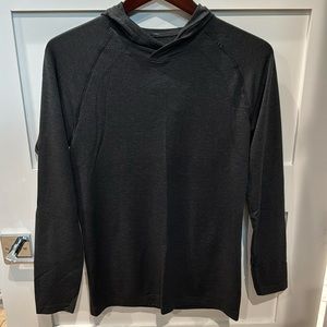 Lululemon Men’s Small Metal Vent Tech Long Sleeve